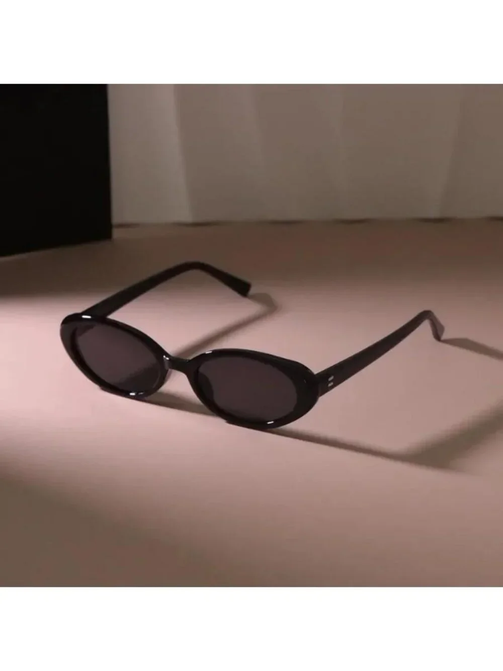 Retro  Small Frame Sunglasses